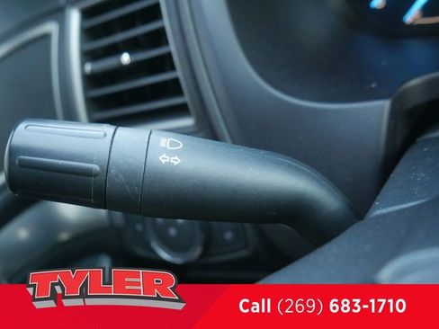 Used 2019 Ford Explorer XLT w/ Class III Trailer Tow Package image 27