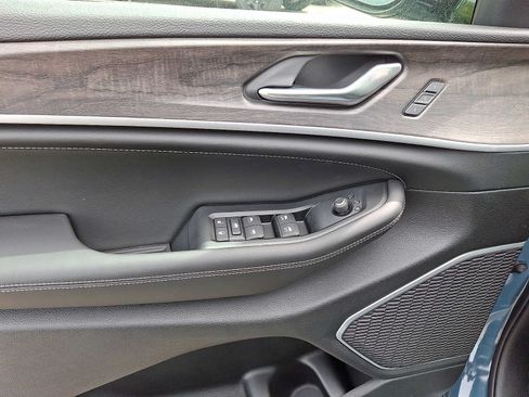 New 2026 Jeep Grand Cherokee Limited AWD/4WD image 8
