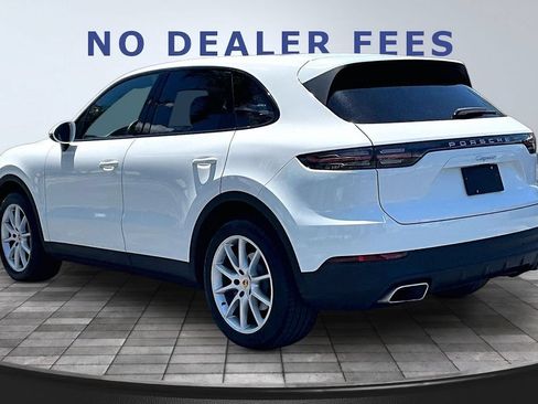 Used 2022 Porsche Cayenne AWD/4WD image 4