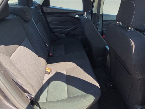 Used 2018 Ford Focus SE image 22