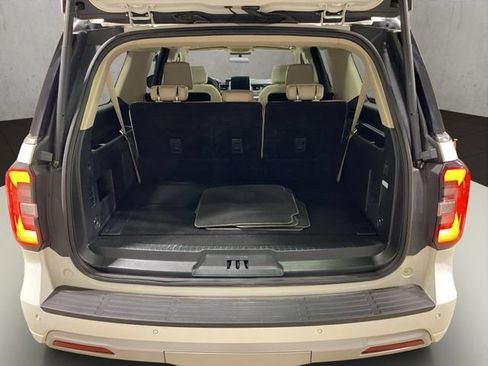 Certified 2024 Ford Expedition Max Platinum AWD/4WD image 23