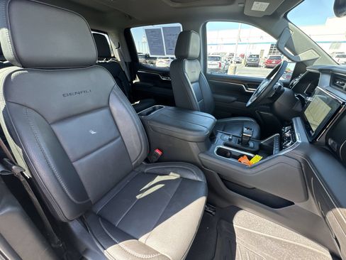 Certified 2025 GMC Sierra 1500 Denali w/ Denali Reserve Package AWD/4WD image 26