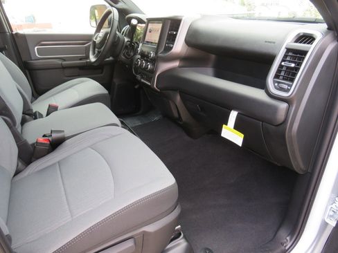 New 2022 RAM 3500 SLT w/ Quick Order Package 2YG SLT image 58