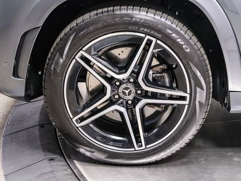Certified 2023 Mercedes-Benz GLS 450 4MATIC image 9
