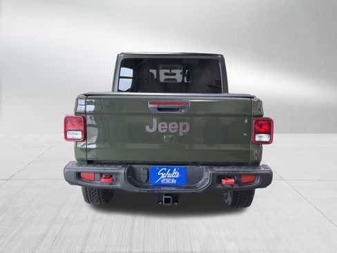 Used 2022 Jeep Gladiator Rubicon w/ Cold Weather Group image 6