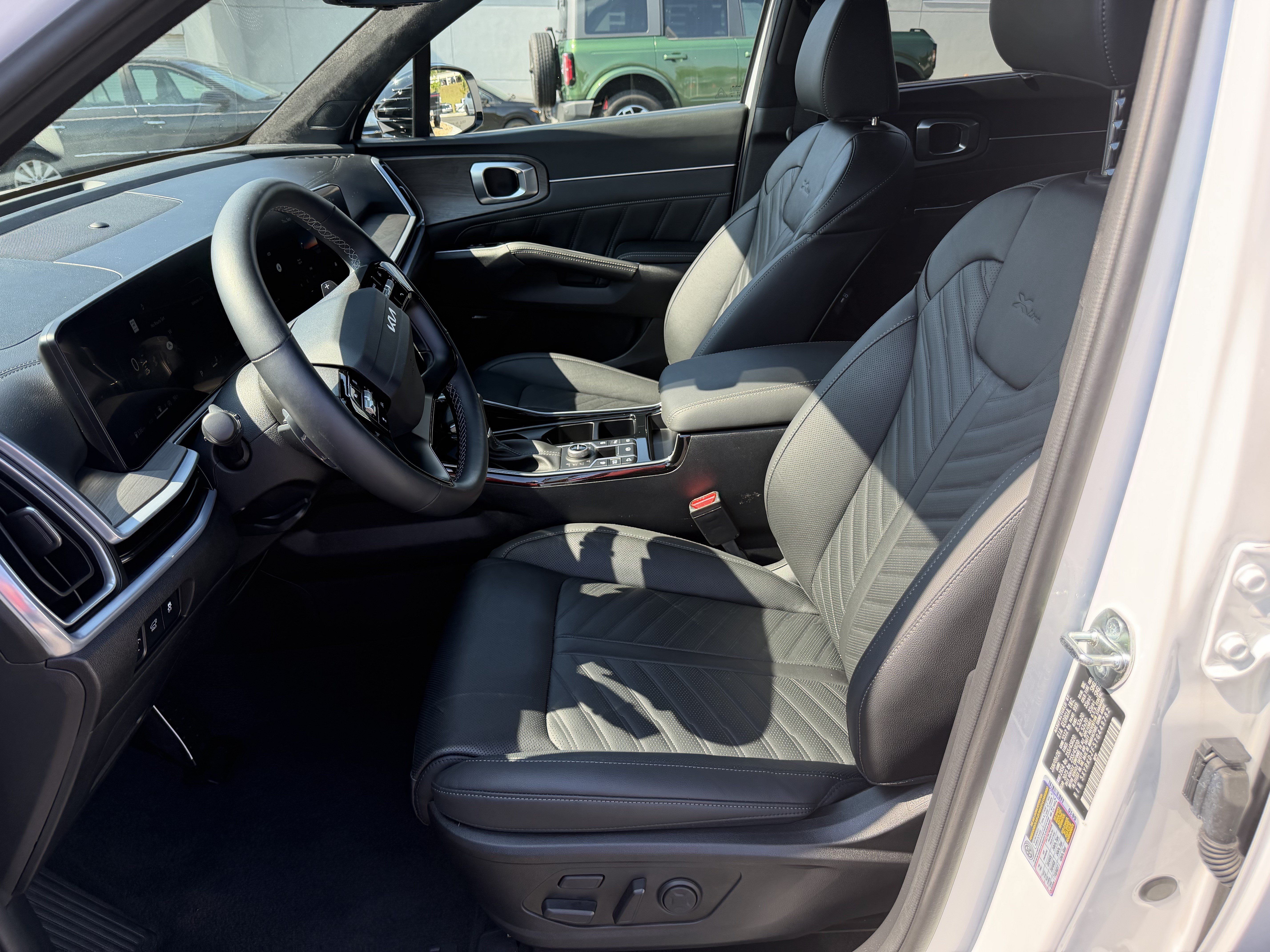 Certified 2026 Kia Sorento SX AWD/4WD image 9