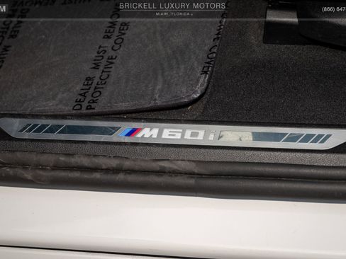 Used 2025 BMW X6 M60i w/ Climate Comfort Package image 57