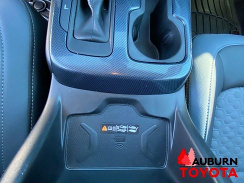 Used 2021 Chevrolet Colorado Z71 w/ Safety Package AWD/4WD image 41