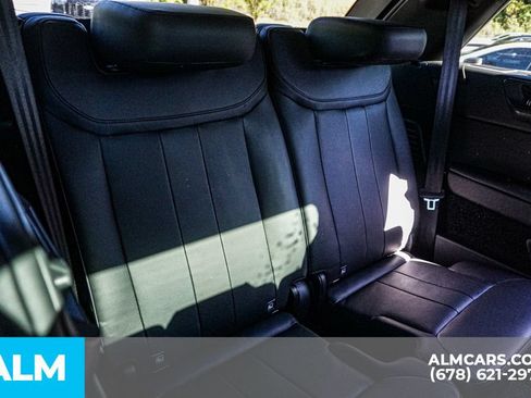 Used 2024 Land Rover Range Rover Long Wheelbase SE AWD/4WD image 21