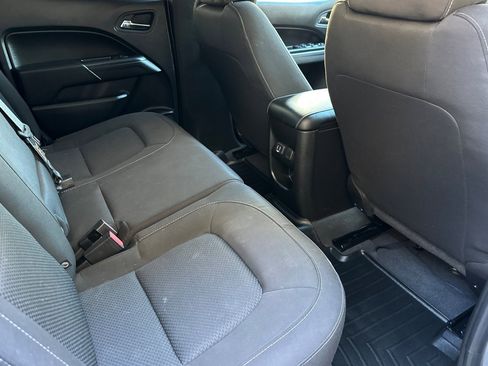 Certified 2022 Chevrolet Colorado LT image 18