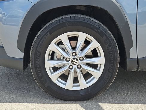 Certified 2026 Toyota Corolla Cross LE FWD image 23