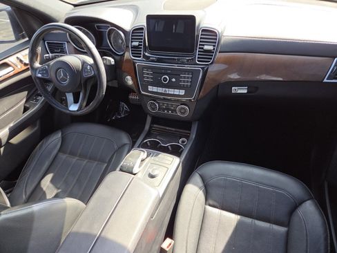Used 2018 Mercedes-Benz GLS 450 4MATIC image 30