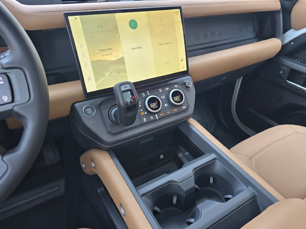 New 2026 Land Rover Defender 110 X-Dynamic SE AWD/4WD image 20