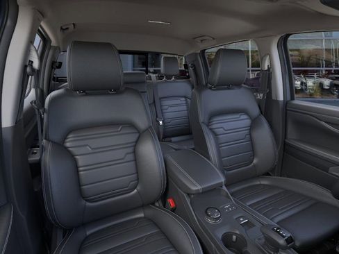 New 2025 Ford Ranger Lariat w/ FX4 Off-Road Package image 11