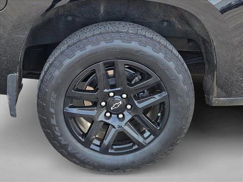 Used 2024 Chevrolet Silverado 1500 RST w/ RST All Star Premium Package AWD/4WD image 5