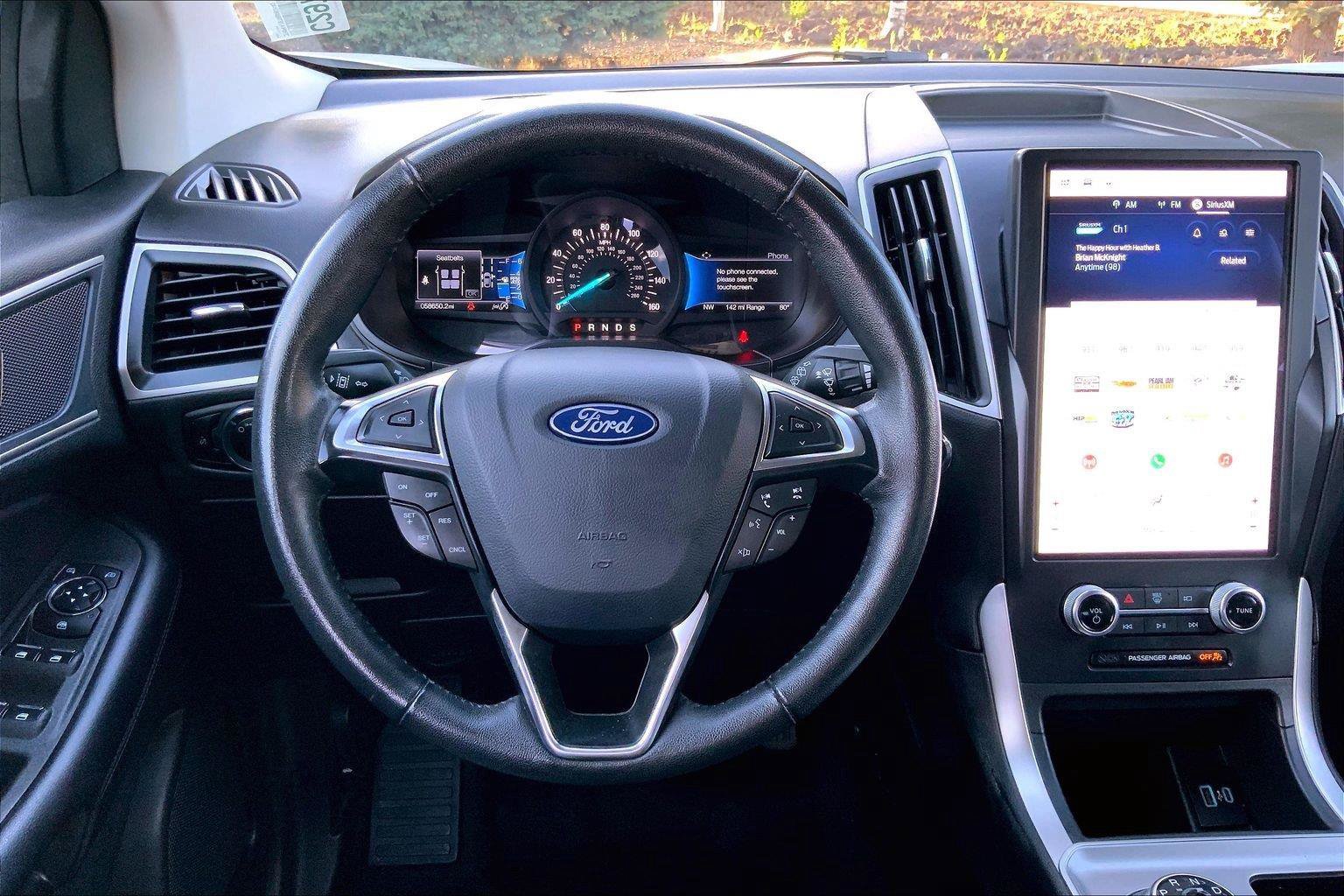 Used 2024 Ford Edge SEL AWD/4WD image 5