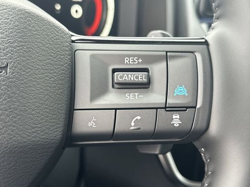 New 2025 Nissan Rogue SL image 11