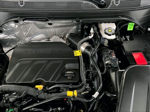 Used 2026 Chevrolet Trax RS w/ Sunroof Package FWD image 10