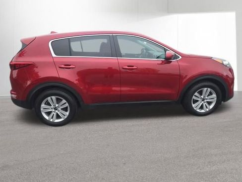 Used 2017 Kia Sportage LX FWD image 6