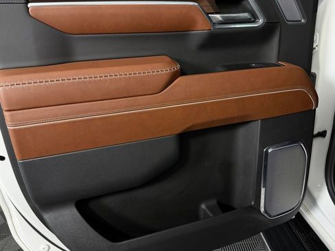 Used 2024 GMC Sierra 1500 Denali Ultimate image 27