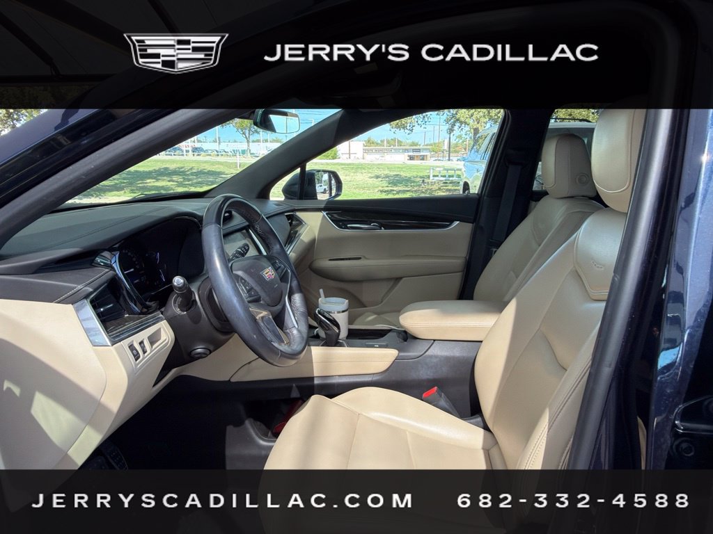 Used 2017 Cadillac XT5 FWD image 7