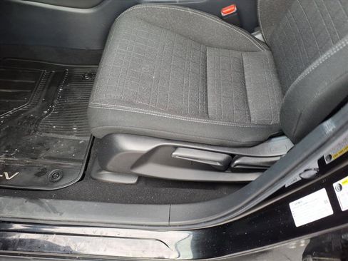 Certified 2024 Honda HR-V LX image 8