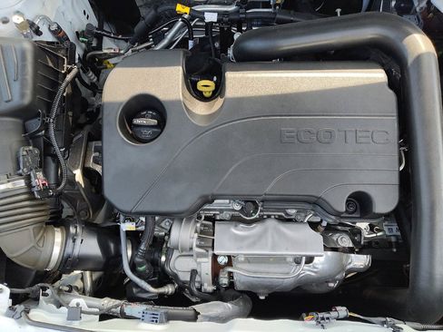 Used 2023 Chevrolet Equinox LT AWD/4WD image 30