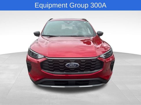Used 2025 Ford Escape ST-Line AWD/4WD image 9