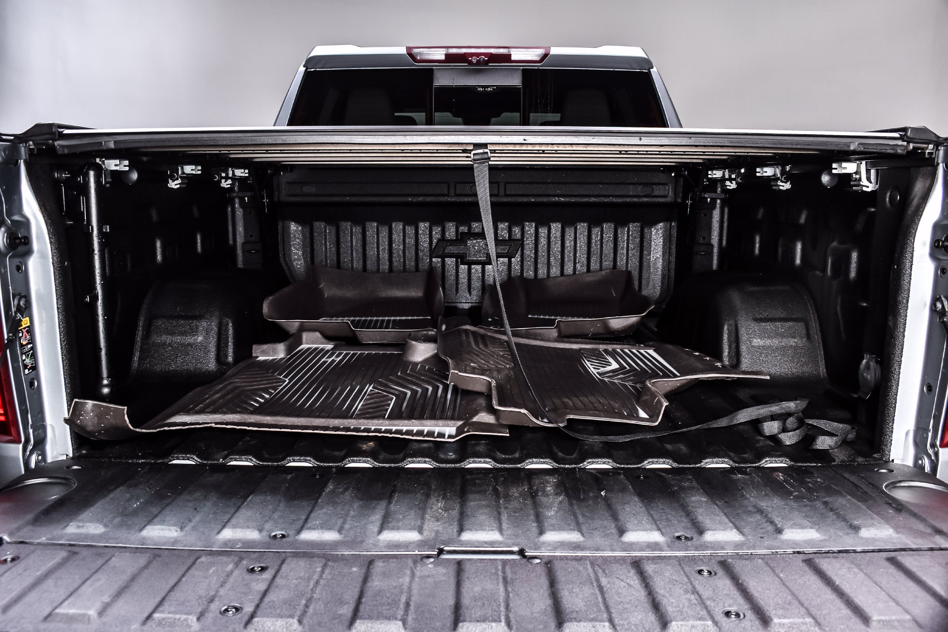 Used 2024 Chevrolet Silverado 1500 LTZ w/ LTZ Premium Package AWD/4WD image 7