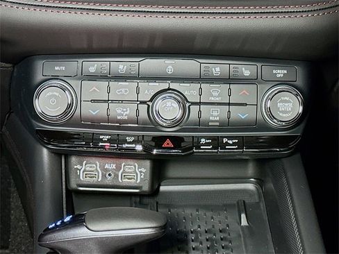 New 2026 Dodge Durango GT image 10