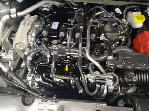 Used 2025 Nissan Sentra S FWD image 30