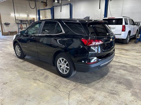Used 2022 Chevrolet Equinox LT FWD image 4