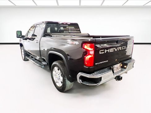 Used 2021 Chevrolet Silverado 2500 LTZ w/ LTZ Premium Package AWD/4WD image 6
