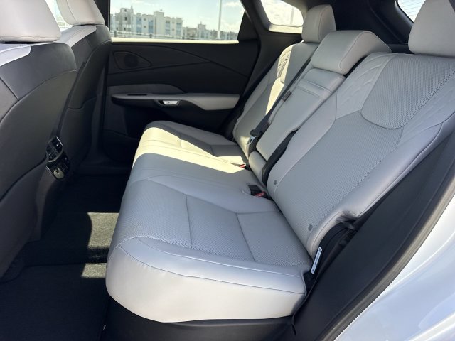 Used 2025 Lexus RX 350 Premium w/ Accessory Package (K3) FWD image 23