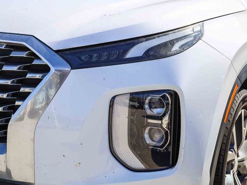 Used 2020 Hyundai Palisade SEL w/ Premium Package FWD image 4