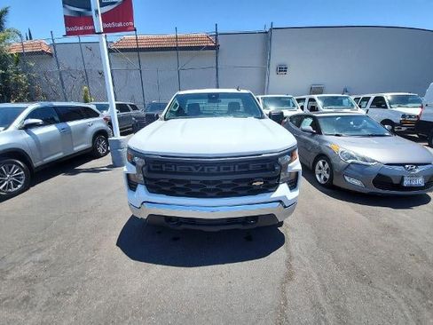 Used 2025 Chevrolet Silverado 1500 W/T RWD image 3