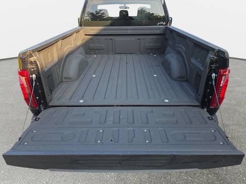 Used 2025 Ford F150 XL AWD/4WD image 10