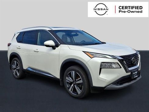 Used 2021 Nissan Rogue SL w/ Premium Package image 1