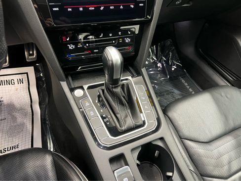 Used 2023 Volkswagen Arteon SEL Premium image 33