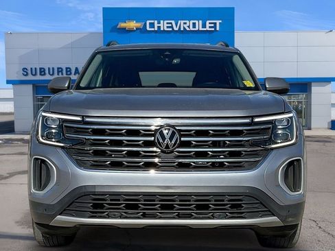 Used 2024 Volkswagen Atlas SE image 3