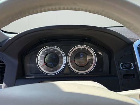 Used 2013 Volvo XC60 T6 image 10