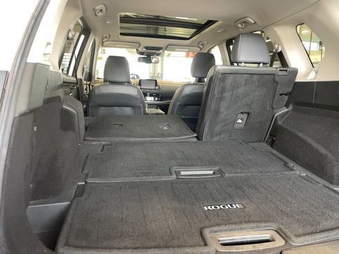 Used 2021 Nissan Rogue SL image 20