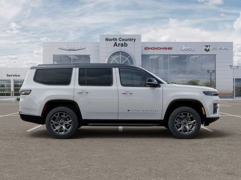 New 2026 Jeep Grand Wagoneer 4WD image 22