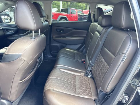 Used 2019 Nissan Murano Platinum FWD image 10