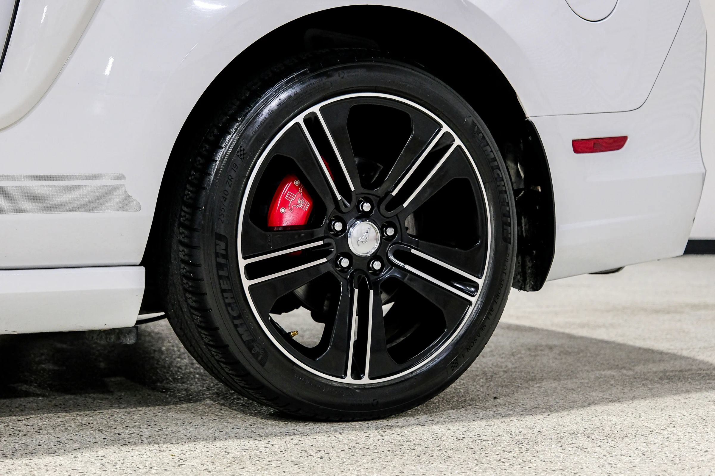 Used 2014 Ford Mustang GT Premium w/ Electronics Package RWD image 67