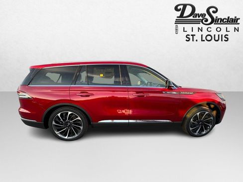 Certified 2025 Lincoln Aviator Reserve w/ Equipment Group 201A AWD/4WD image 4