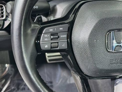 Used 2023 Honda Civic Sport image 10