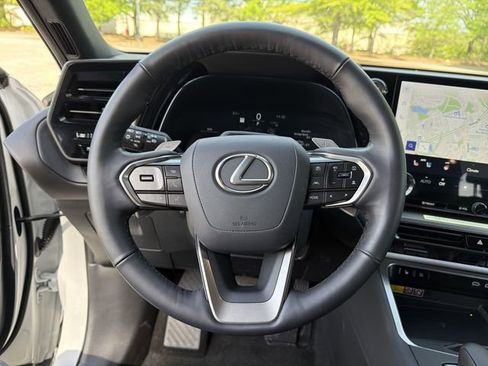 Used 2026 Lexus TX 350 AWD w/ Technology Package image 14