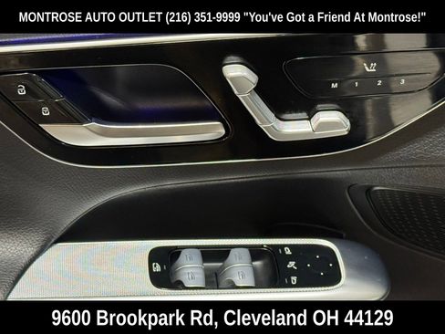 Used 2023 Mercedes-Benz GLC 300 4MATIC image 12