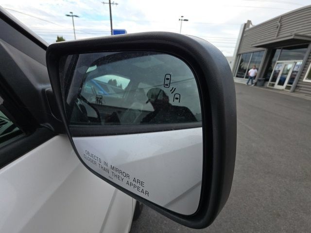 Used 2018 Ford Explorer Limited w/ Equipment Group 301A AWD/4WD image 8
